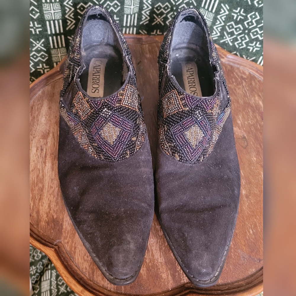 s7 Vintage Black BeadedShoes